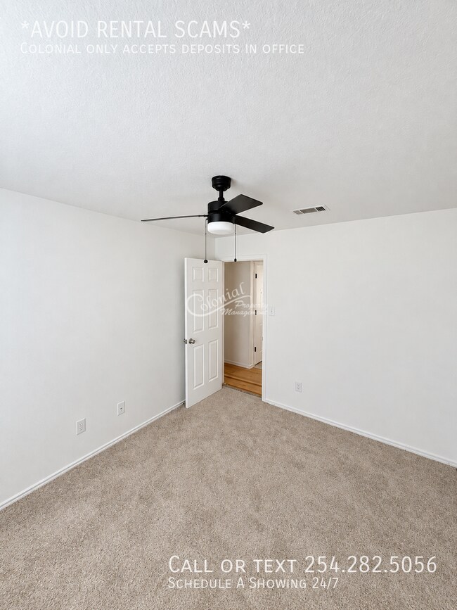 Building Photo - 5902 Greengate Dr