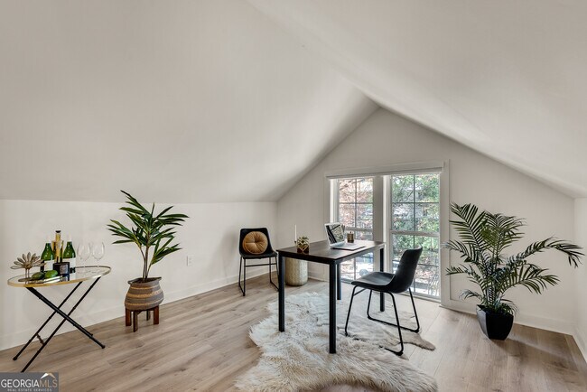 Building Photo - 901 Argonne Ave NE