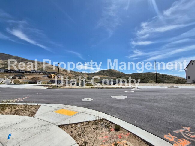 Building Photo - 2172 Cape Fox Way
