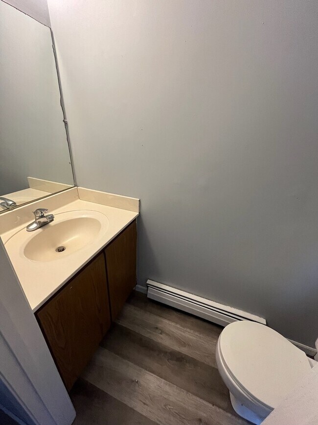 Building Photo - 631 136th Ave