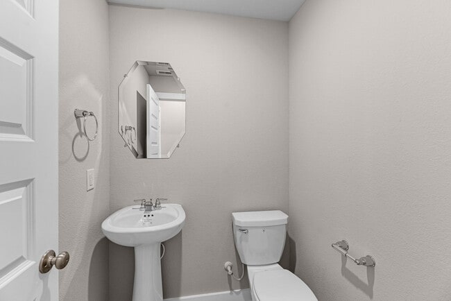 Building Photo - 1514 Blue Acer Dr