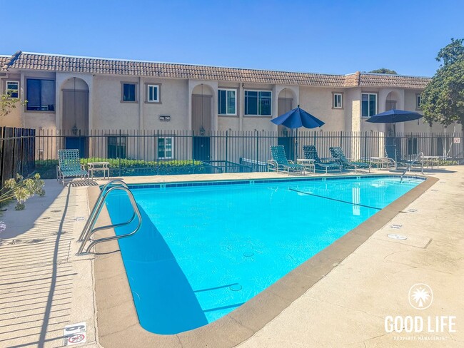 Building Photo - SD: 2BD/2.5BA Condo in Carlsbad with Community Pool, Two Balconies & Assigned Parking