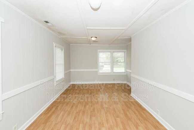 Building Photo - 2212 Townsend Rd