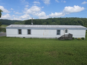 Building Photo - Peaceful 2-Bedroom Home with Country Views in Sparta
