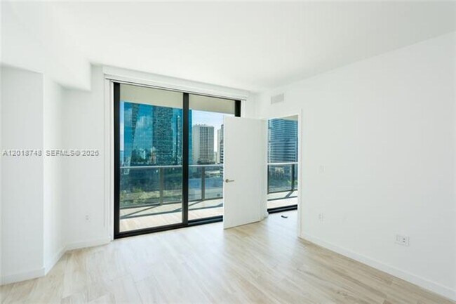 Building Photo - 1300 S Miami Ave