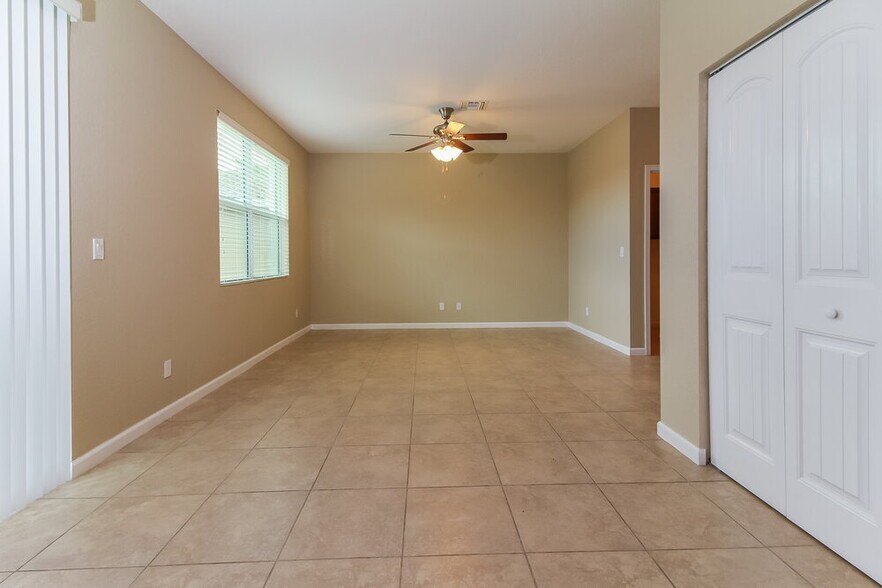 Building Photo - 4782 Foxtail Palm Ct
