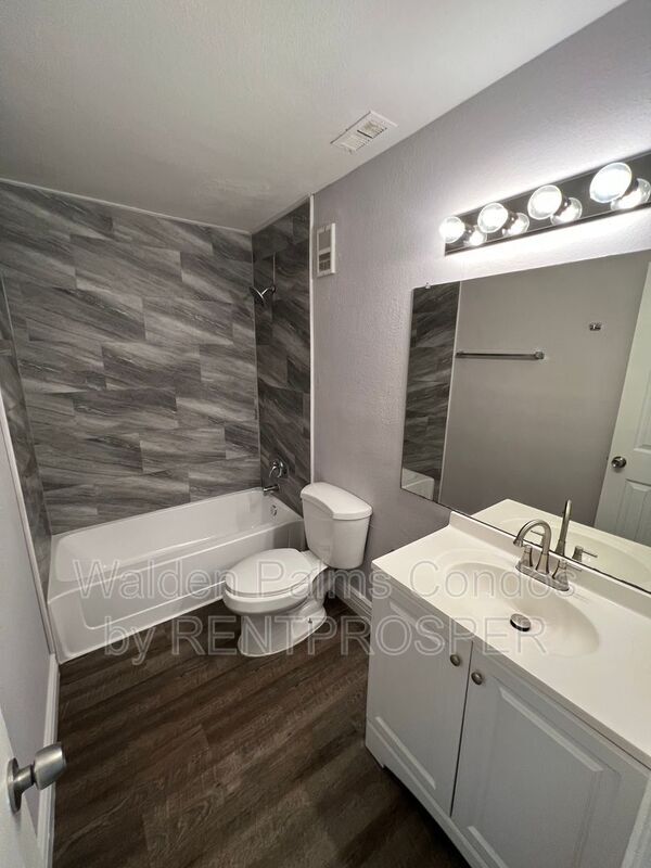 Building Photo - 4720 Walden Cir