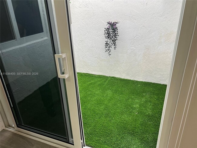 Building Photo - 14835 SW 111th Terrace