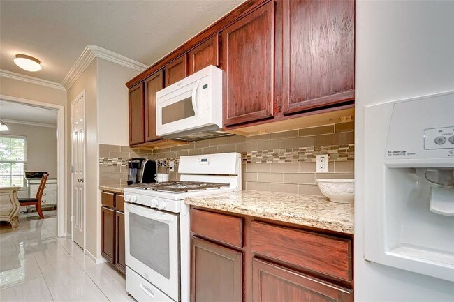 Building Photo - 24823 Cobble Canyon Ln