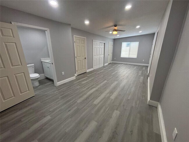 Building Photo - 6035 Sage Dr