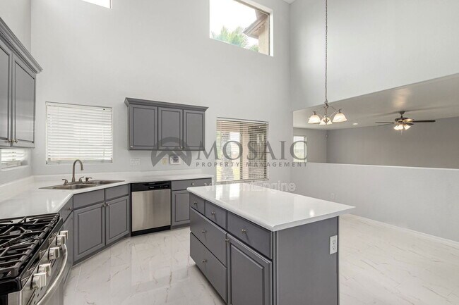 Building Photo - 21292 N 78th Ln