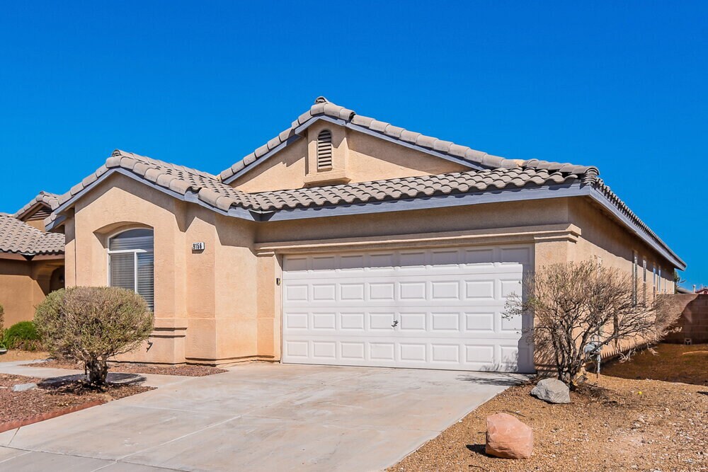 Building Photo - 9156 Briarthorne St