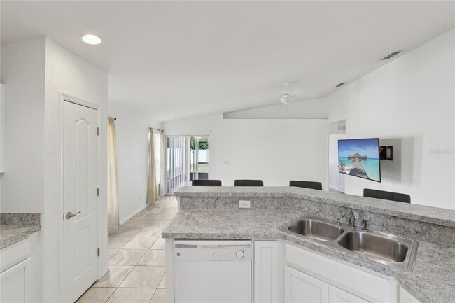 Building Photo - 109 James Cir