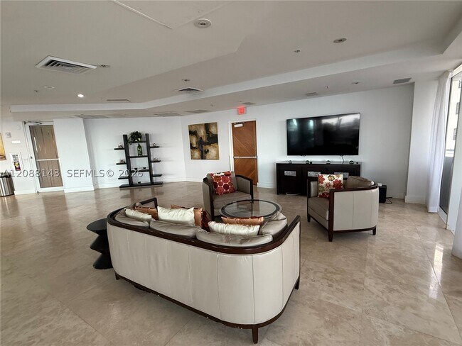 Building Photo - 6301 Collins Ave