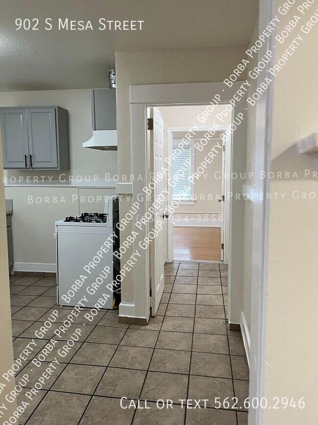 Building Photo - **1ST MONTH RENT FREE**STUNNING 3BEDROOM |...