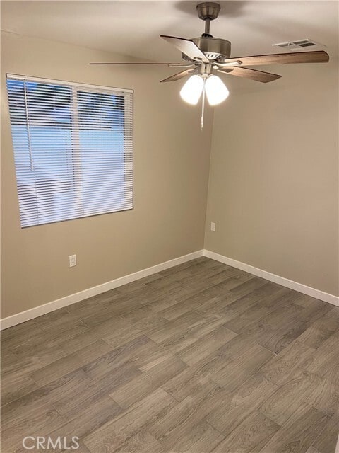 Building Photo - 1548 N Lassen Ave