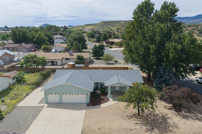 Building Photo - 11045 E Turquoise Cir