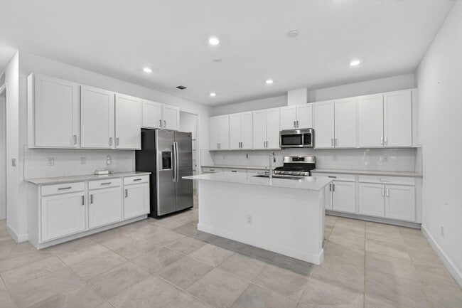 Building Photo - 1305 Haywagon Tr.