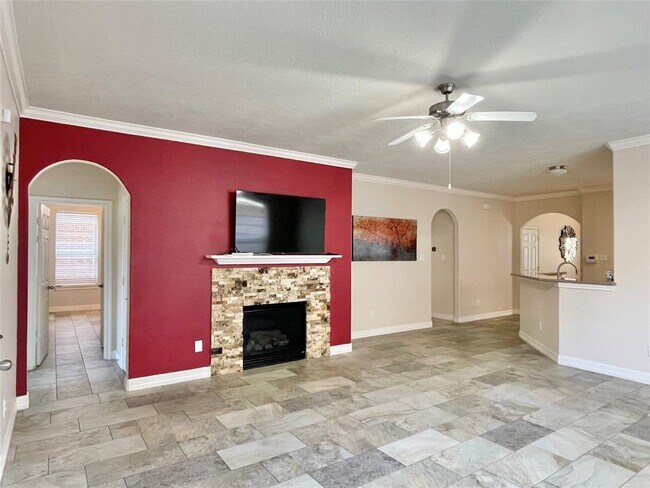 Building Photo - 13834 Clear Trail Ln
