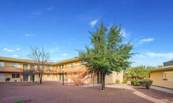 Building Photo - Casa Bonita Apartments