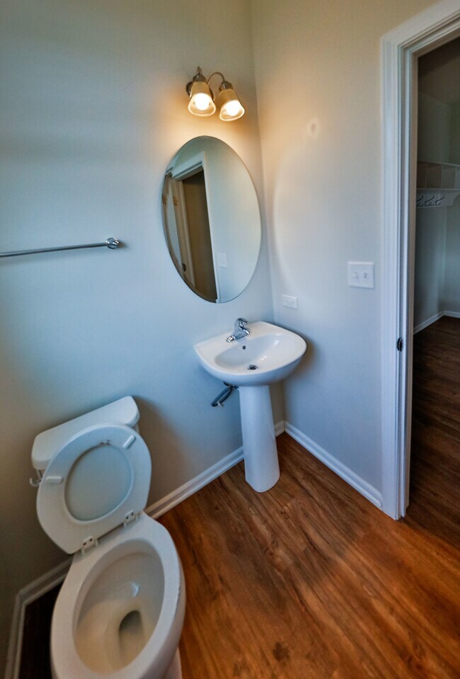 Building Photo - 2564 Retreat Cir