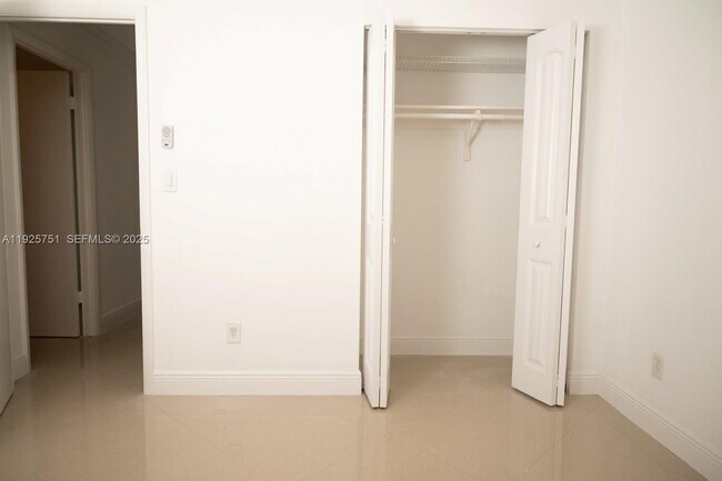 Building Photo - 13761 SW 84th St