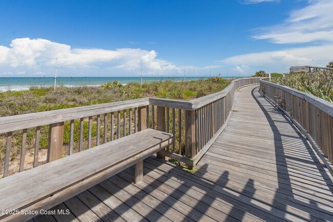 Building Photo - 141 E Exeter St