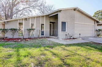 Building Photo - 5806 Evening Shadows Ln