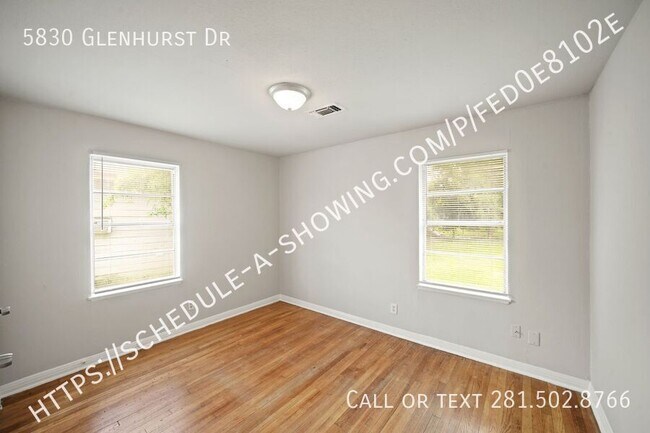 Building Photo - 5830 Glenhurst Dr