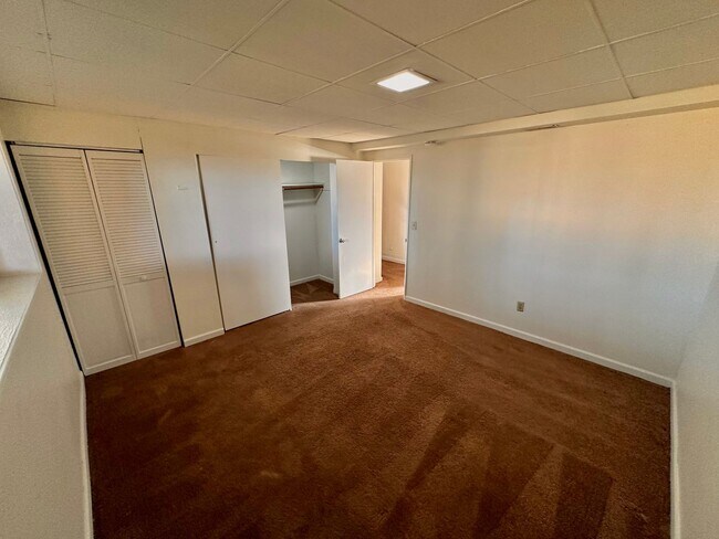 Building Photo - 4BR | 3BA Spacious House with Large Backyard