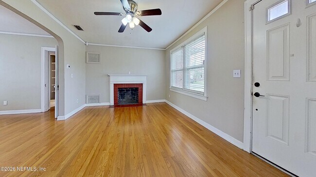 Building Photo - 2151 Traymore Rd