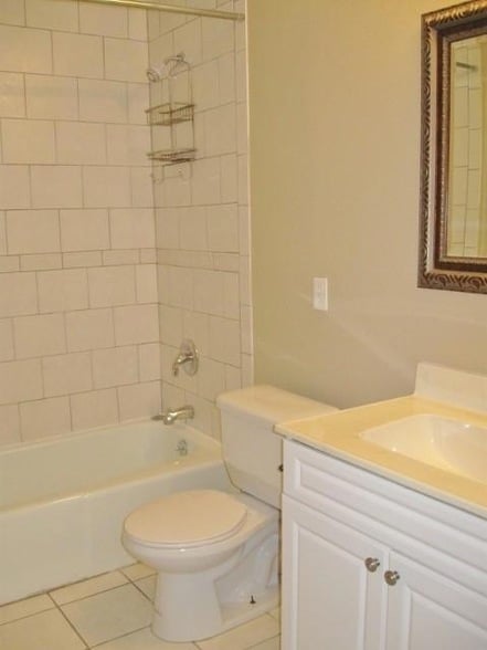 Building Photo - 9807 Mountain Quail Rd