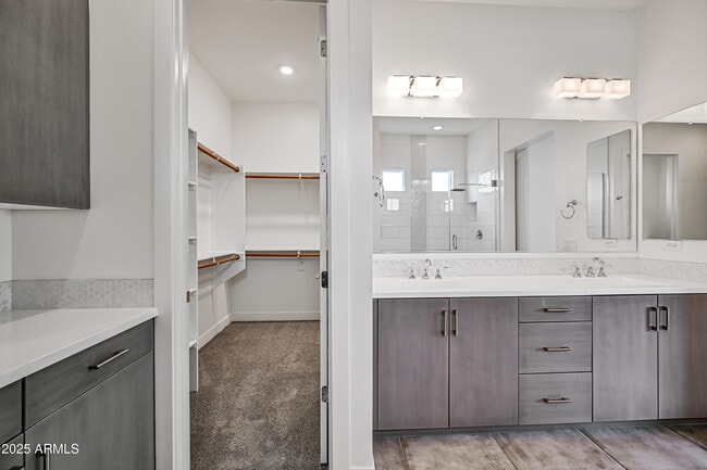 Building Photo - 6842 E ORION Dr