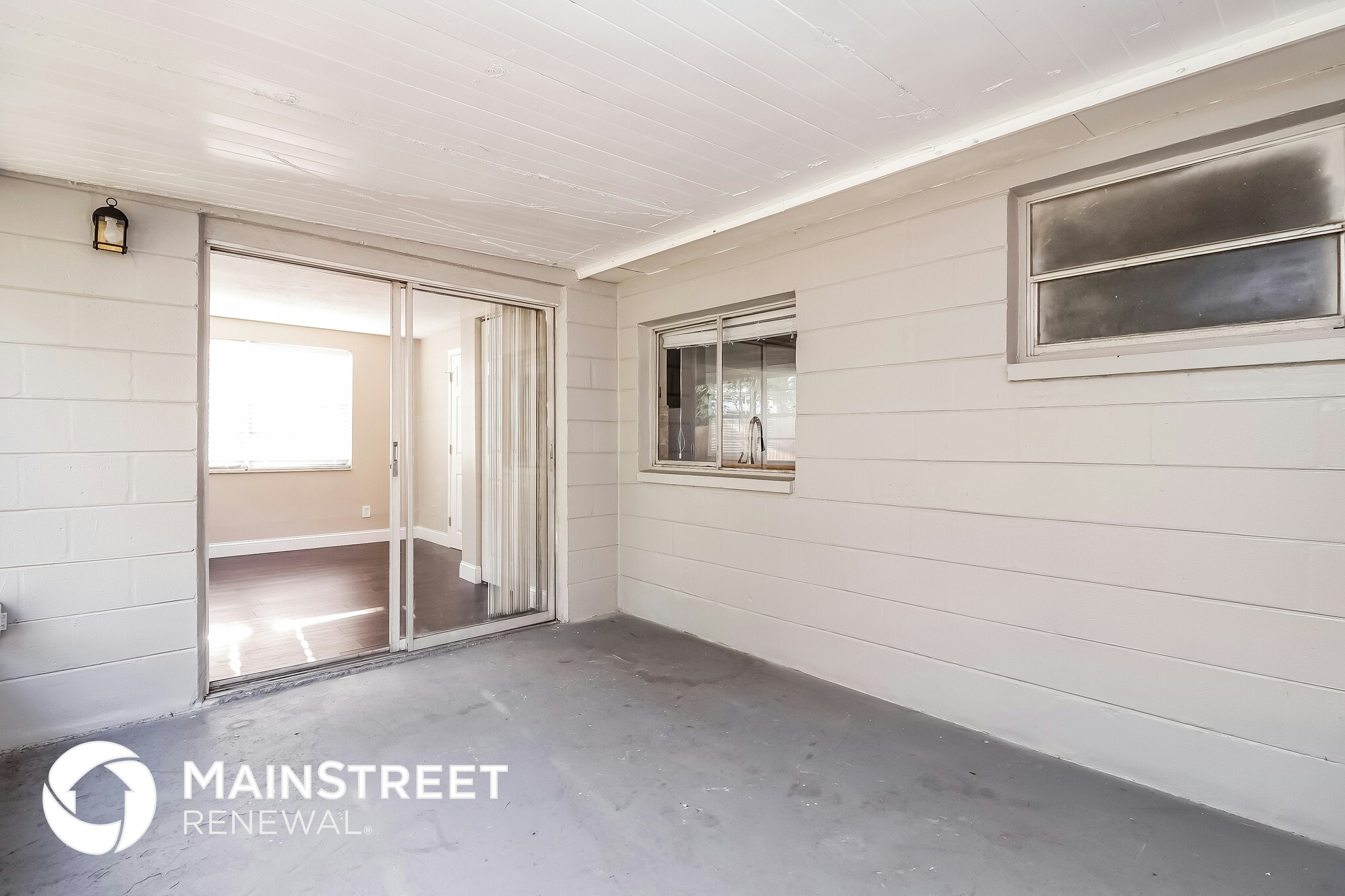 Building Photo - 6230 Westport Dr