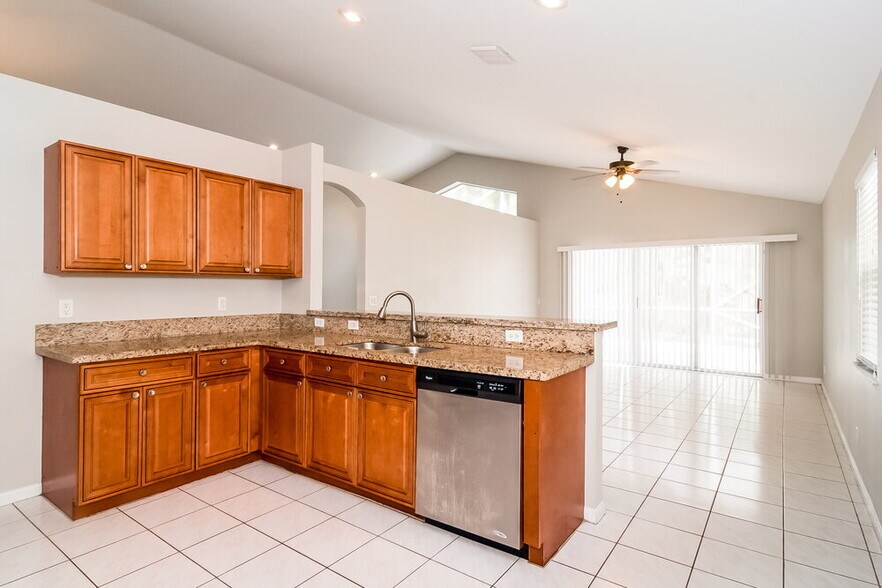 Building Photo - 23410 Serene Meadow Dr S