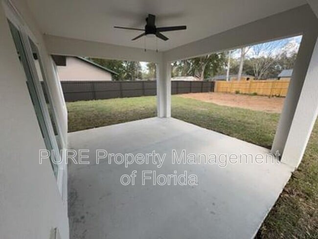 Building Photo - 5787 NW 62nd Ave