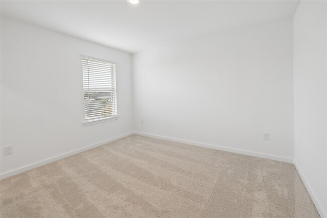 Building Photo - 6206 Bayou Birch Ln