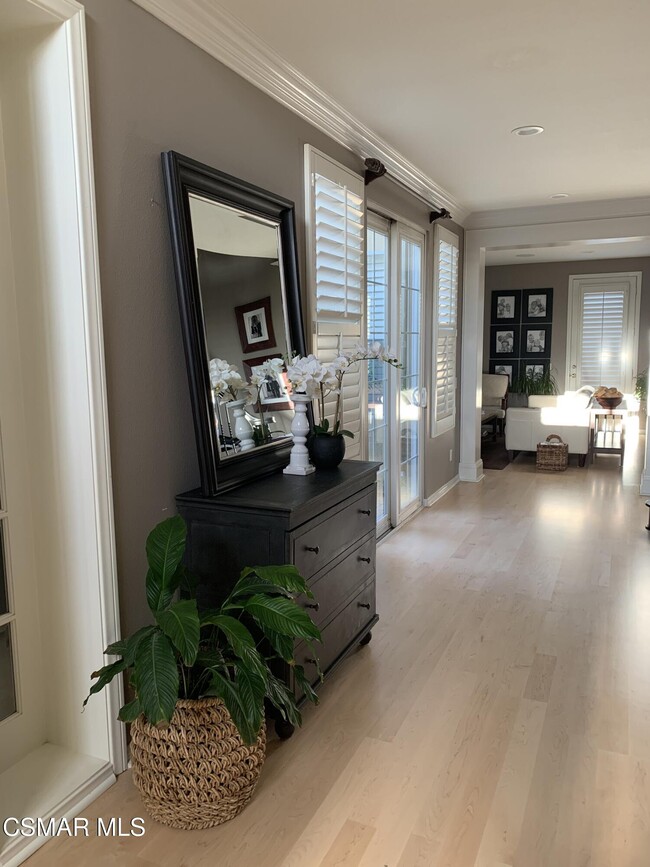 Building Photo - 3082 Eaglewood Ave