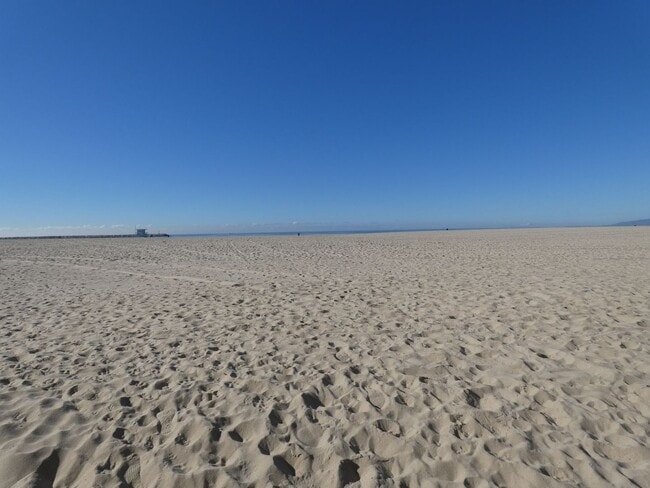 Building Photo - MR0021 (RUBS)