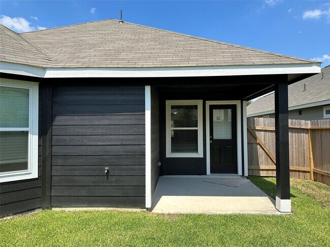 Building Photo - 2362 Tavo Trails Dr