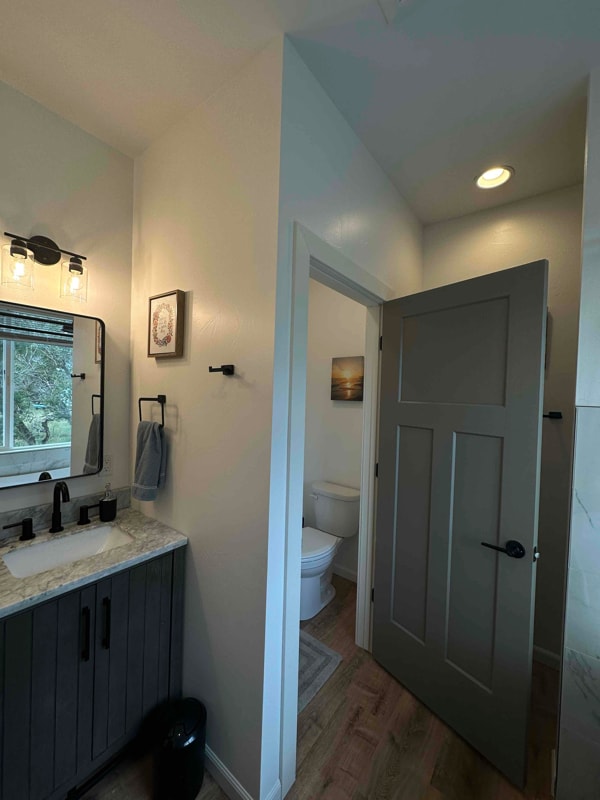 Building Photo - 17 Manley Ln