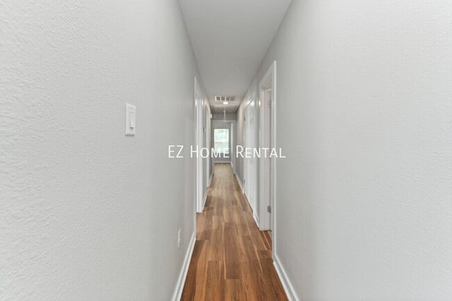 Building Photo - 8617 Clarington St