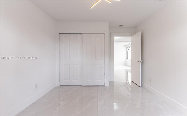 Building Photo - 3571 Magellan Cir