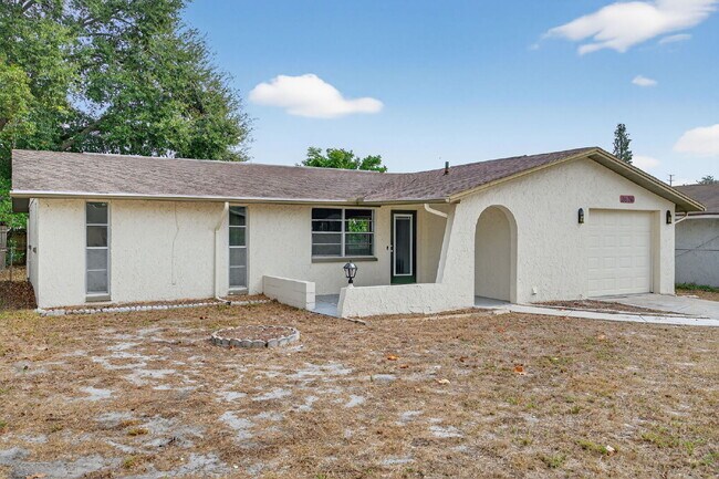 Building Photo - Beautiful 2 Bedroom, 2 Bathroom, 1 Car Garage home for rent.