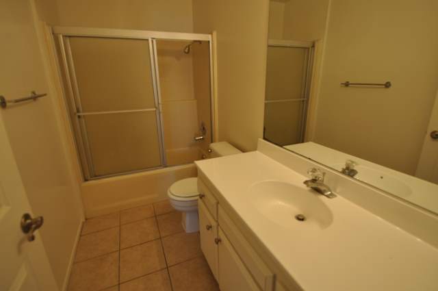 Building Photo - 5340 Whitsett Ave