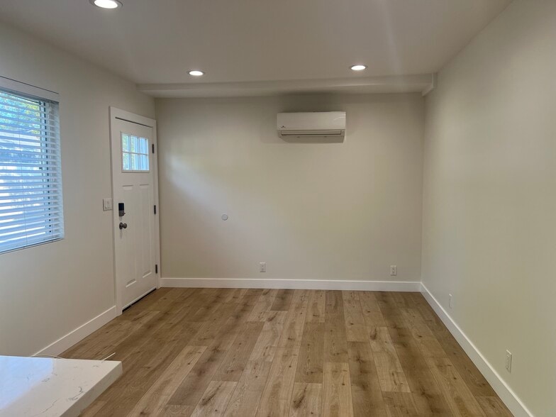 Living Space - 17527 Tribune St
