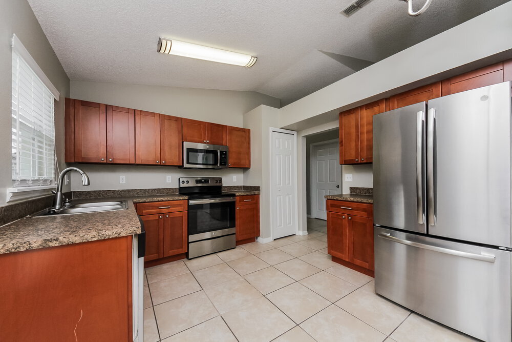 Building Photo - 1125 Winding Water Way