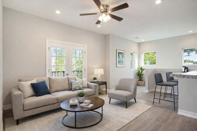 Building Photo - 5262 Ella Blvd