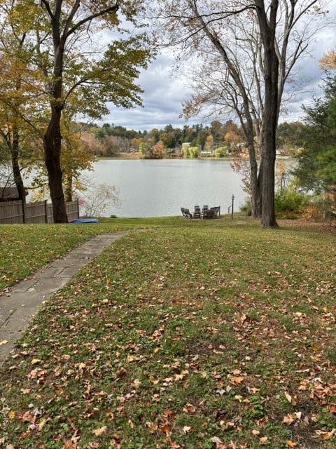 Building Photo - 57 Truesdale Lake Dr