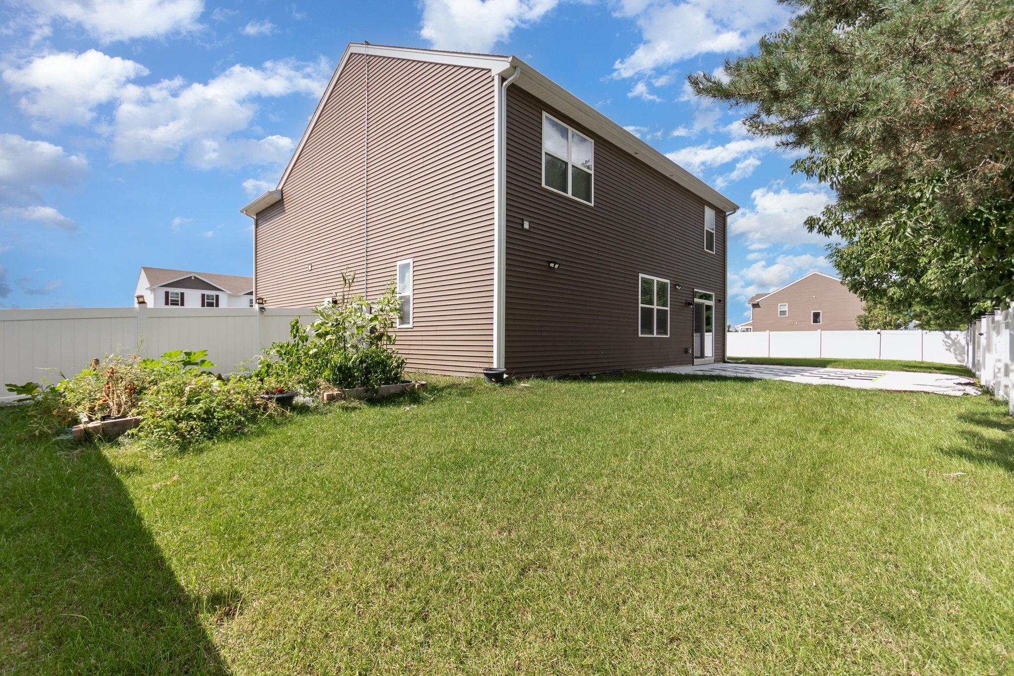 Building Photo - 2686 Seeley St